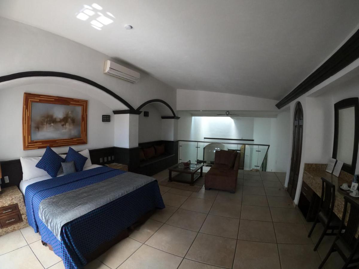 Hotel The Latit Queretaro El Coyote